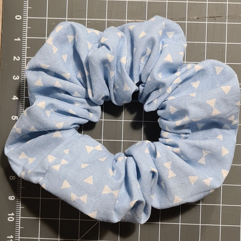 Oiginální gumička do vlasů