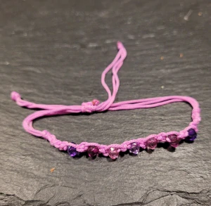 Macrame náramek s korálky