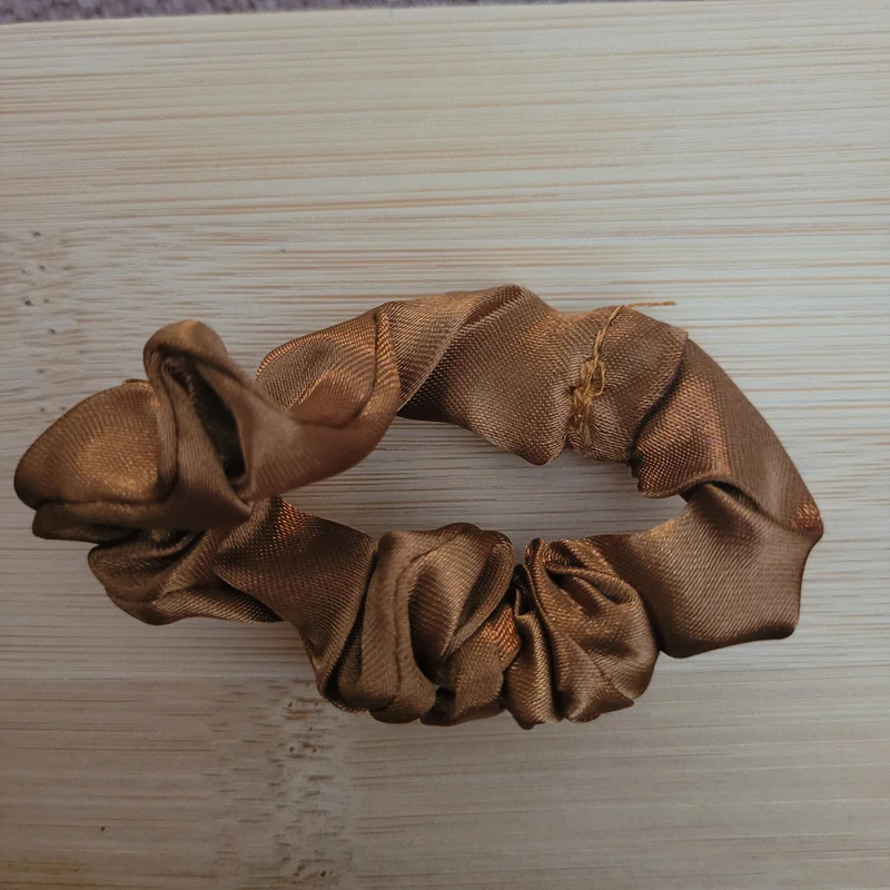 Scrunchies gumička do vlasů 