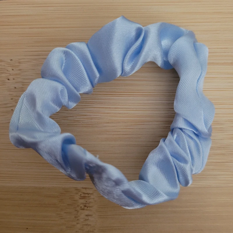 Scrunchies gumička do vlasů 